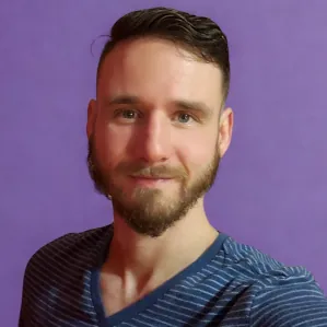 A professional headshot of Alan Armstrong, licensed insurance agent